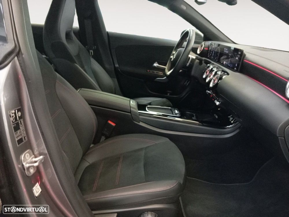 Mercedes-Benz A 250 - 15