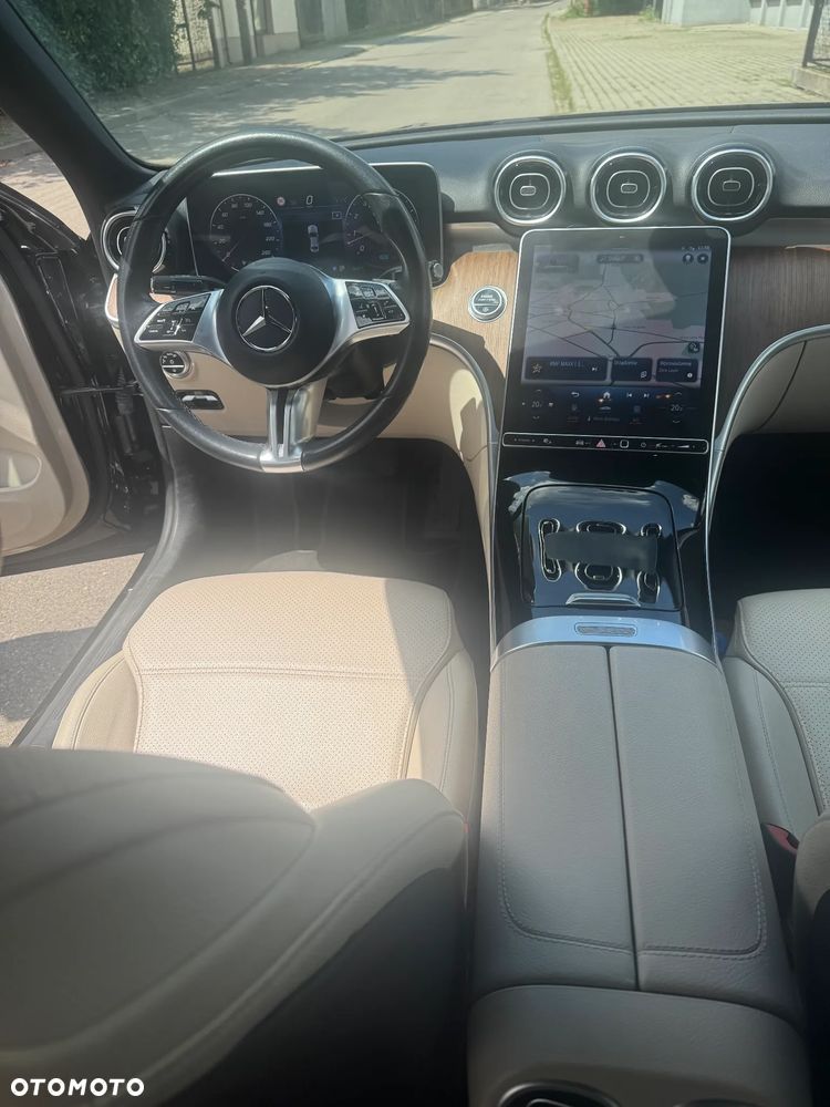 Mercedes-Benz Klasa C 180 mHEV Avantgarde - 11