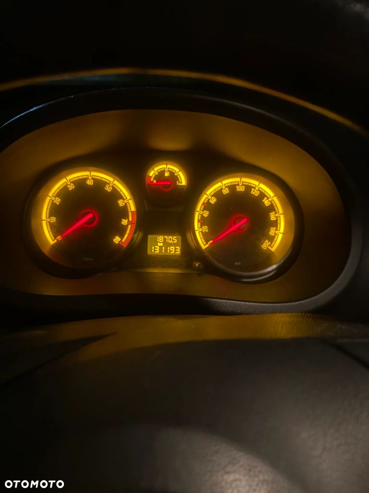 Opel Corsa - 6