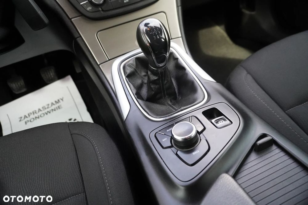 Opel Insignia 1.8 Design Edition - 26