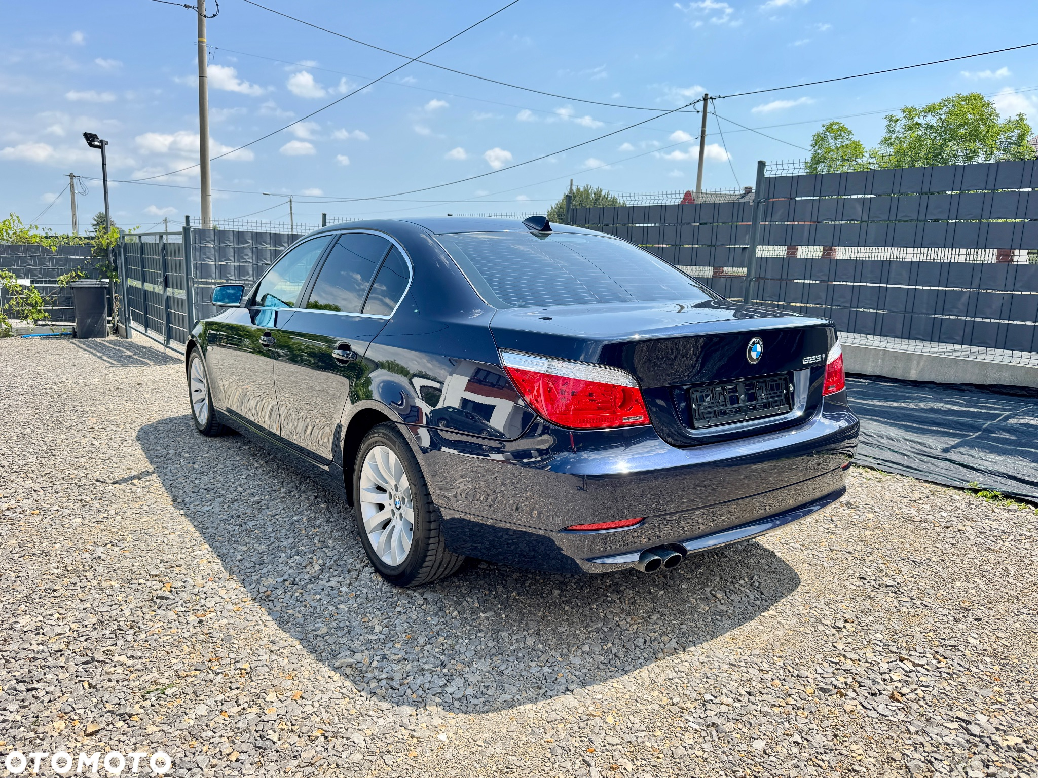 BMW Seria 5 523i - 3