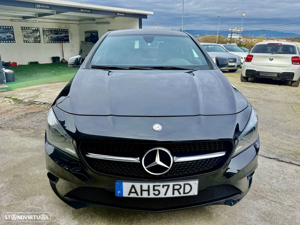 Mercedes-Benz CLA 220 d Shooting Brake AMG Line Aut. - 55