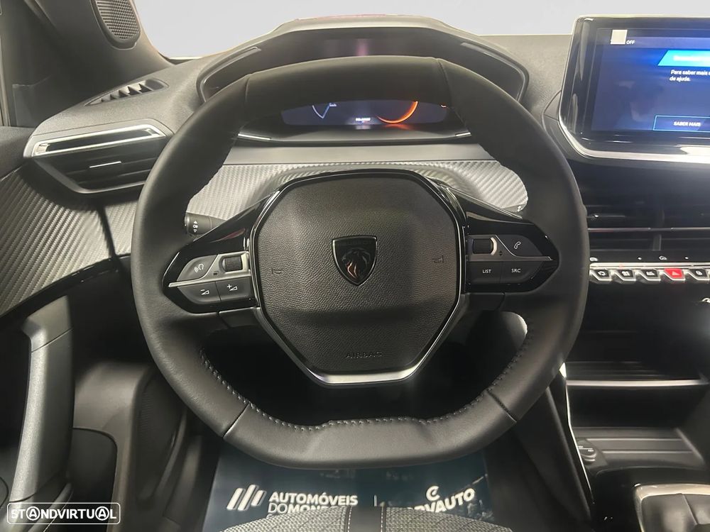 Peugeot 2008 1.2 Allure - 12