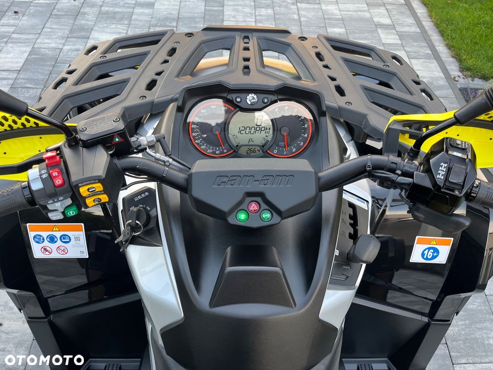 Can-Am Outlander Max - 9