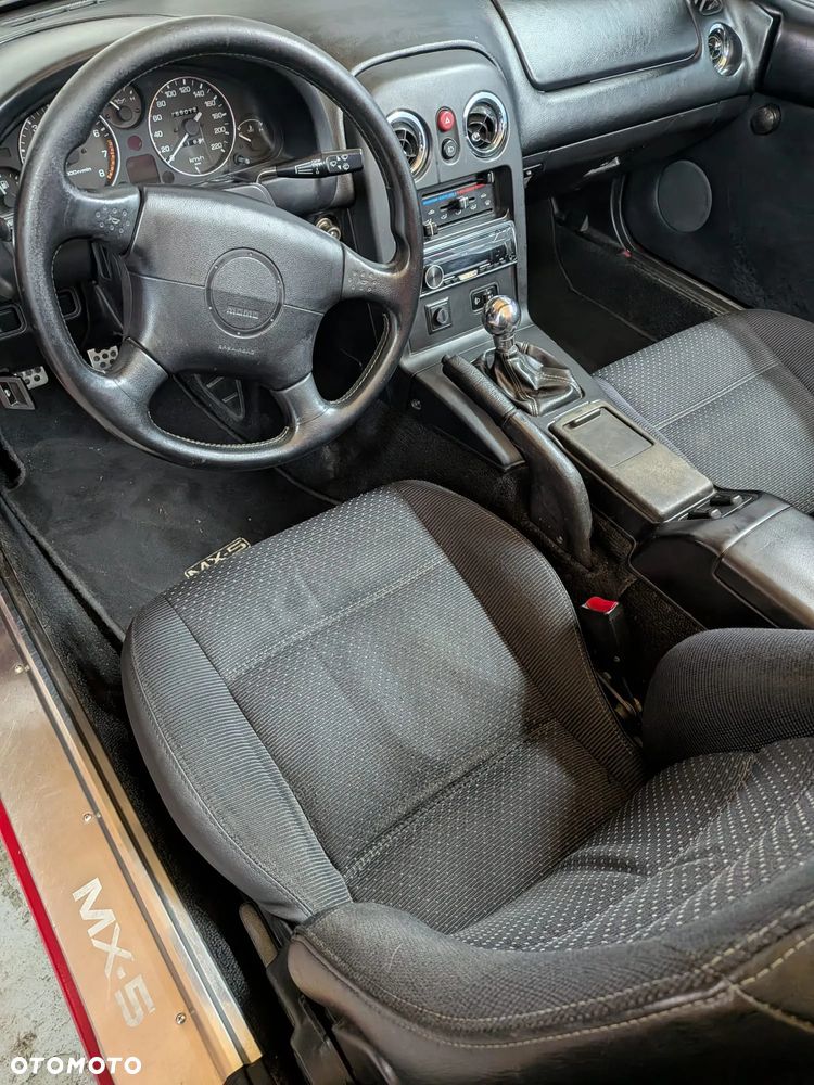 Mazda MX-5 1.6 - 13