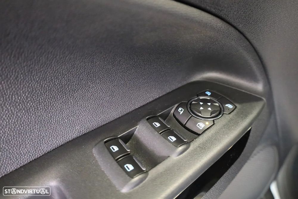Ford EcoSport 1.0 EcoBoost ST-Line Plus - 30