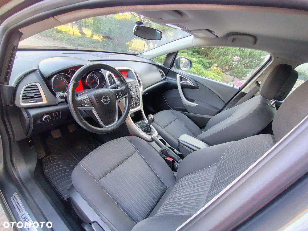 Opel Astra 1.4 Turbo Edition - 9