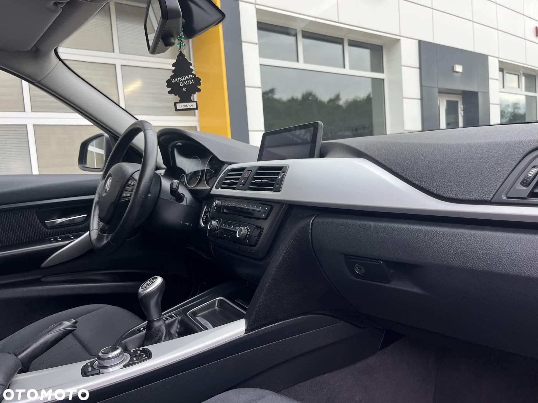 BMW Seria 3 318d Modern Line - 22