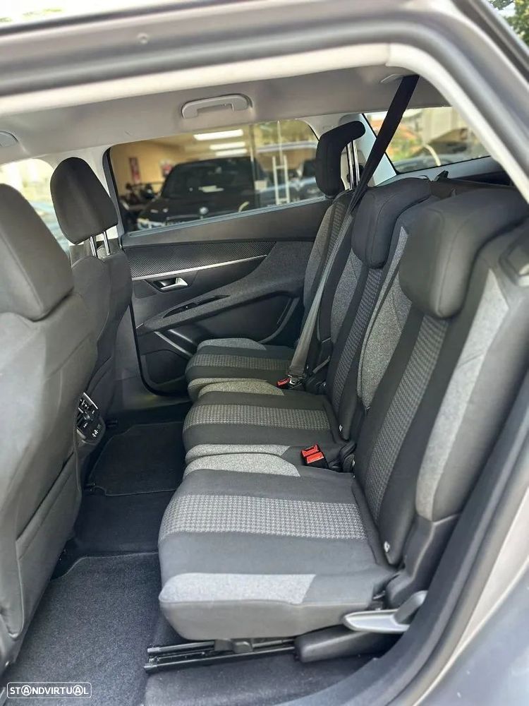 Peugeot 5008 1.5 BlueHDi Allure EAT8 - 4