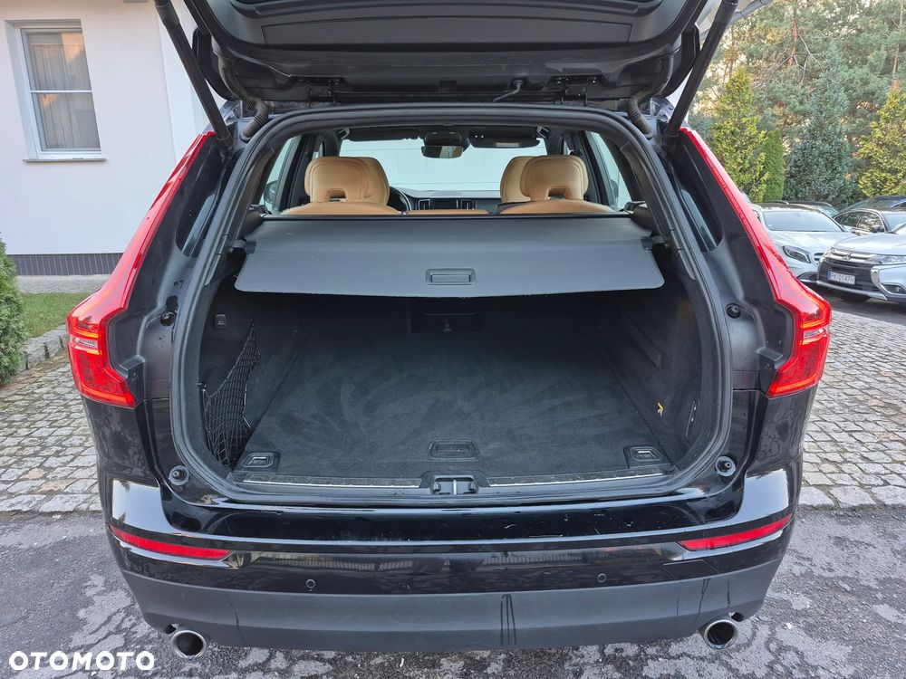 Volvo XC 60 D4 Momentum - 14