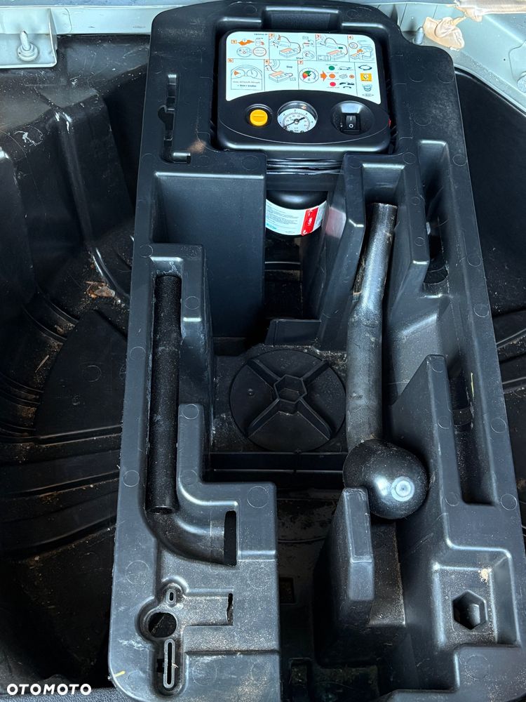 Renault Scenic Xmod 1.5 dCi Bose EDition EDC - 16