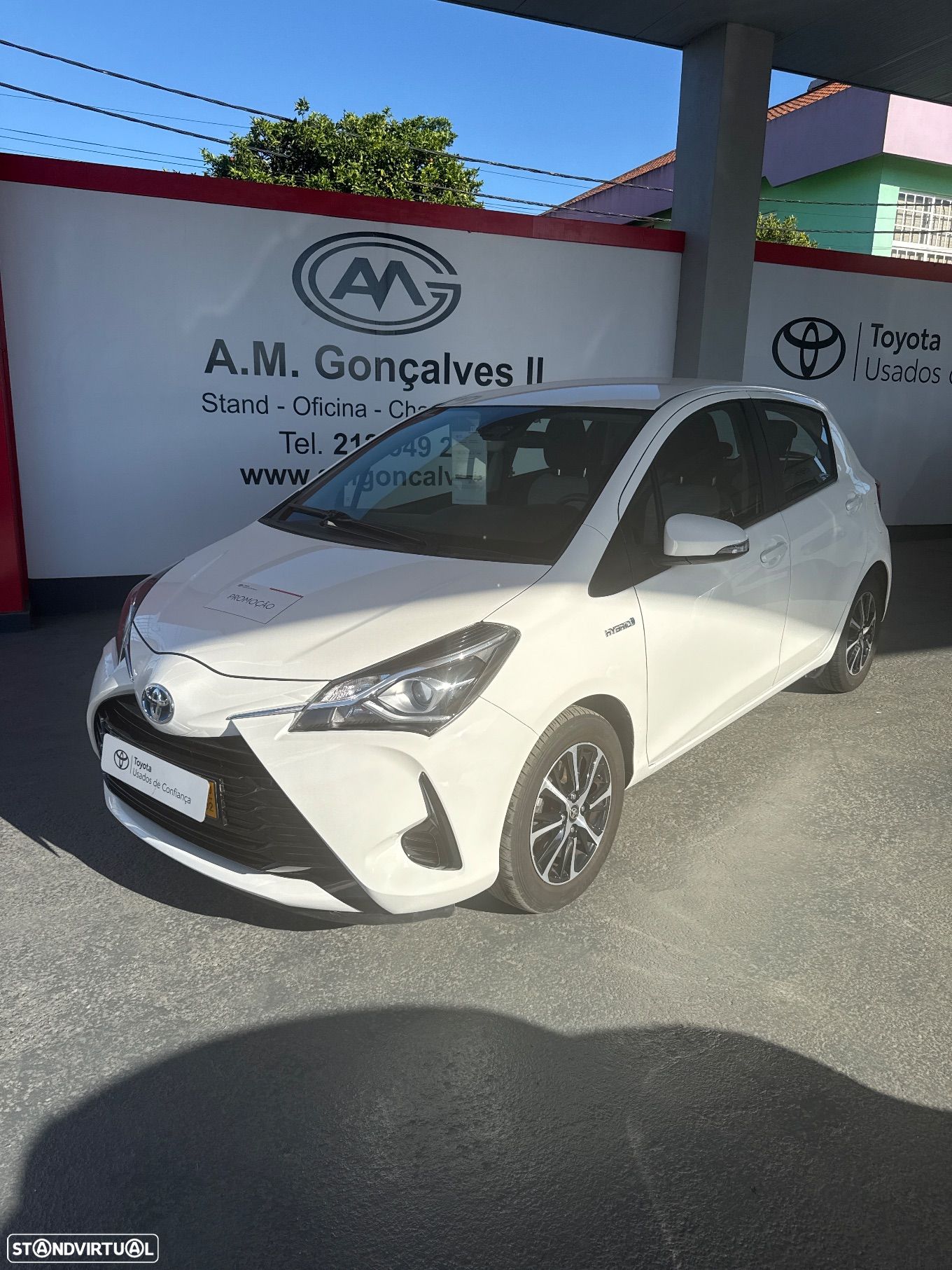 Toyota Yaris 1.5 HSD Comfort - 1