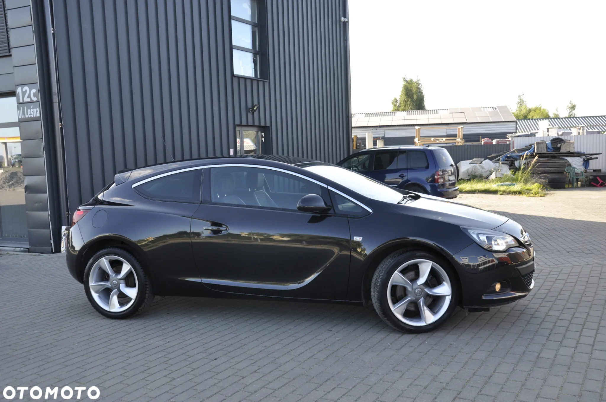 Opel Astra IV GTC 1.6 T Sport - 18