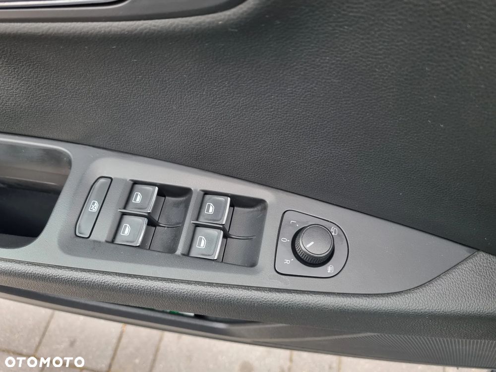 Seat Leon 2.0 TDI DPF FR - 9