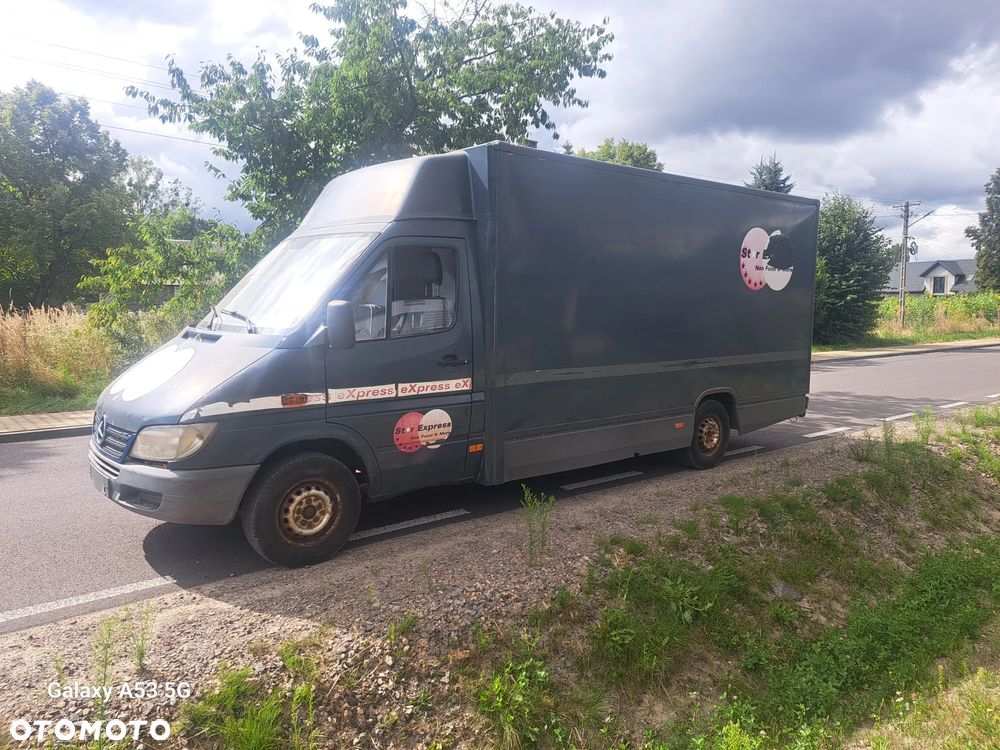 Mercedes-Benz Sprinter - 3