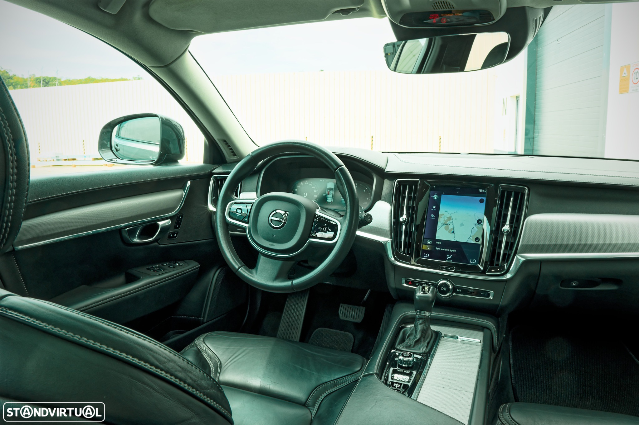 Volvo V90 Cross Country 2.0 D5 Pro AWD Geartronic - 20
