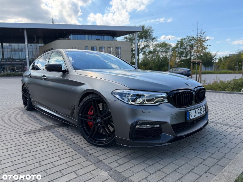 BMW Seria 5 530d xDrive Sport Line sport - 9