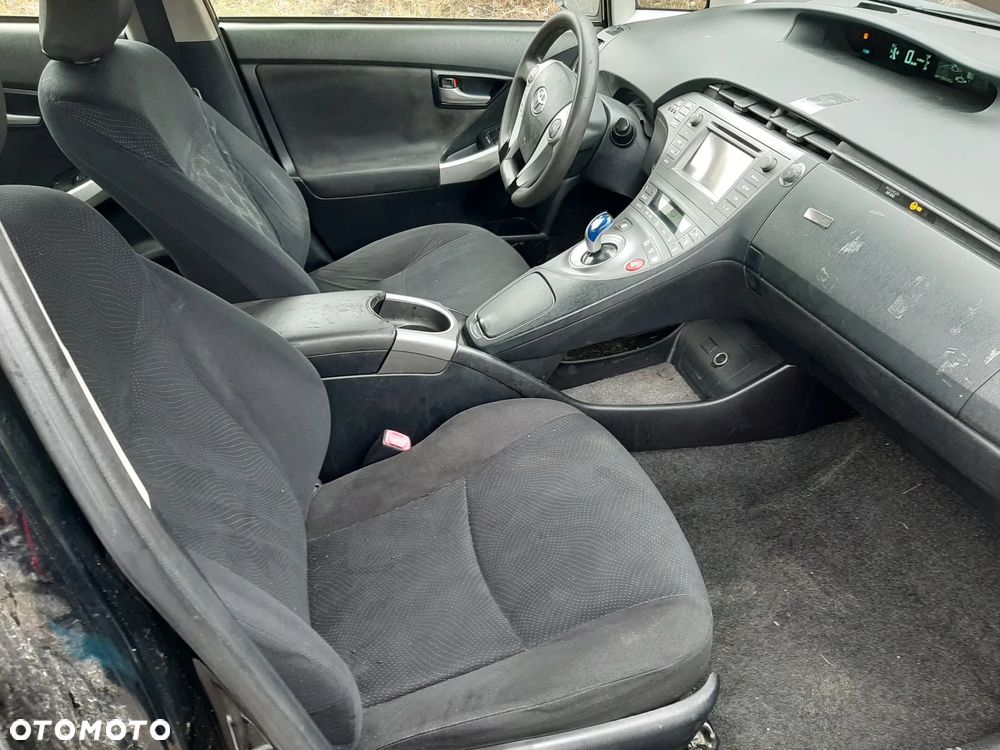 Toyota Prius 1.8 Hybrid Premium - 9