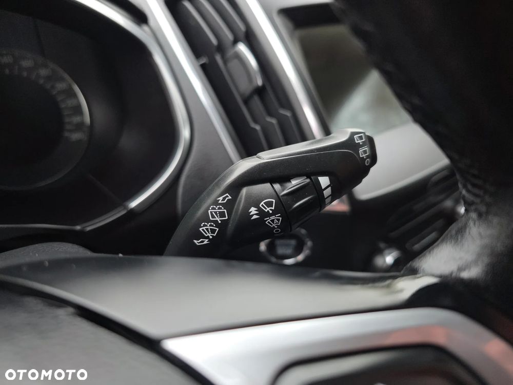 Ford S-Max 2.0 TDCi Titanium - 24