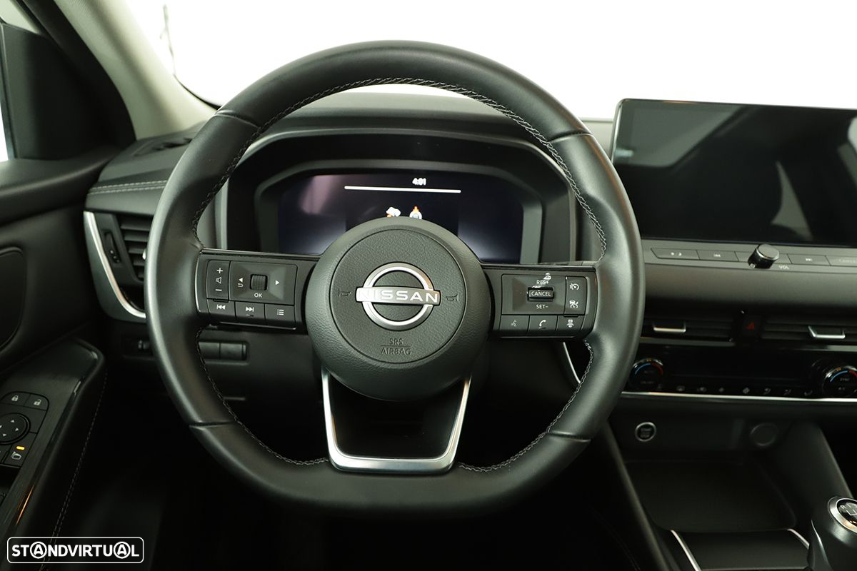 Nissan Qashqai 1.3 DIG-T N-Connecta LED - 15
