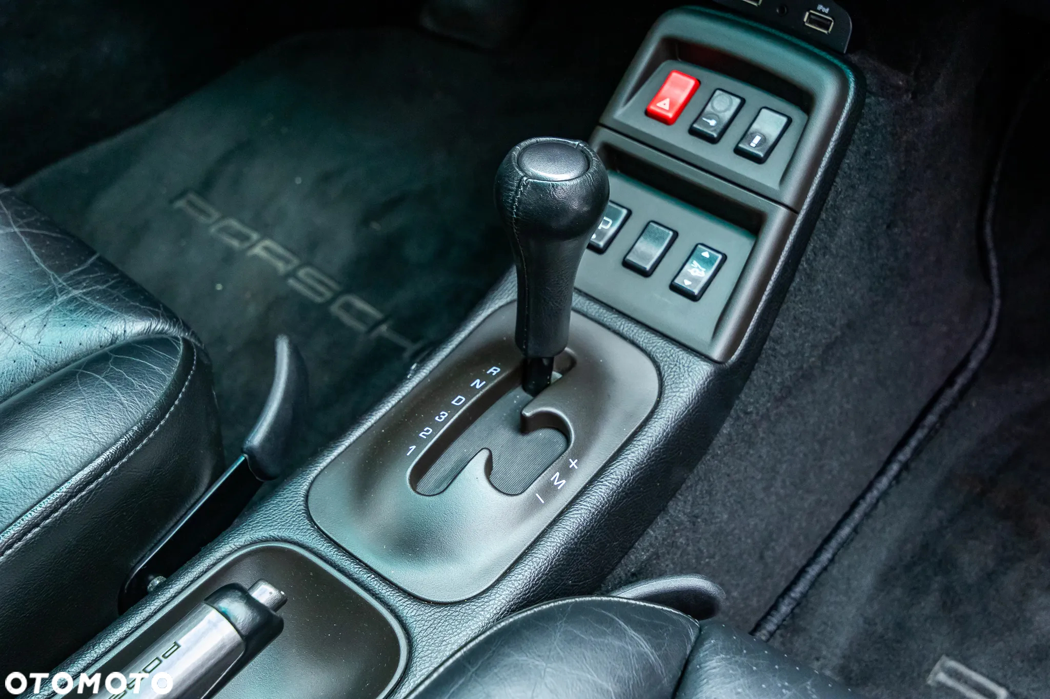 Porsche 911 - 24