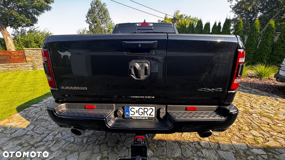 RAM 1500 5.7 eTorque Crew Cab Shortbed Laramie Black - 9