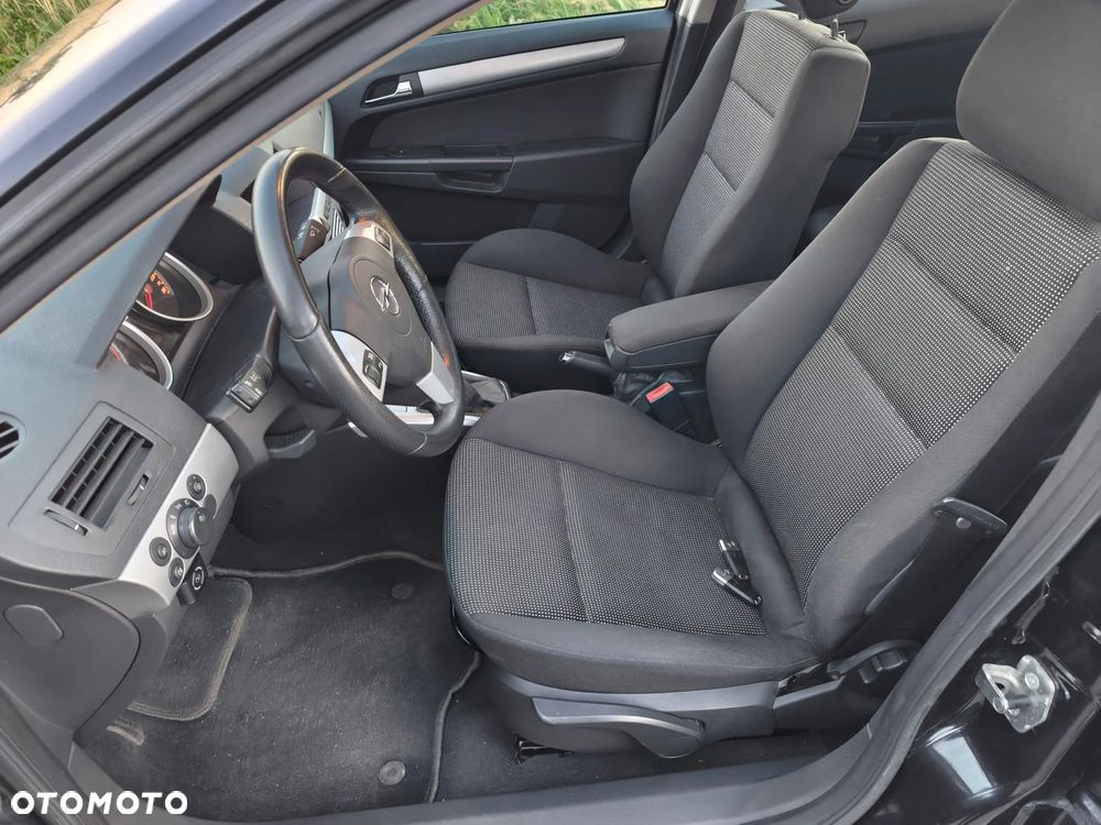 Opel Astra - 15