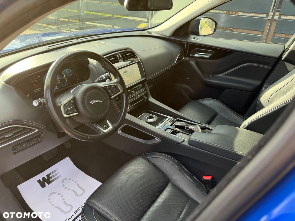 Jaguar F-Pace 20d AWD R-Sport - 16