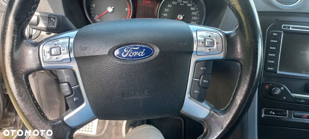 Ford Mondeo 2.0 TDCi Titanium - 16