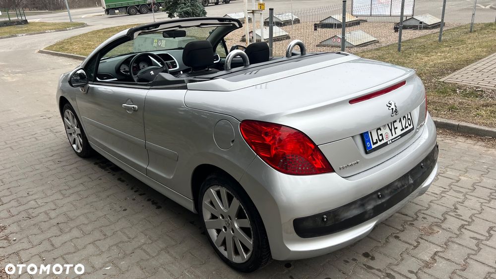 Peugeot 207 CC 120 VTi Active - 28