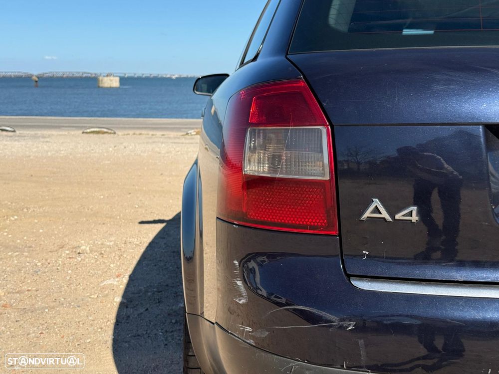 Audi A4 Avant 1.9 TDI m6 - 9