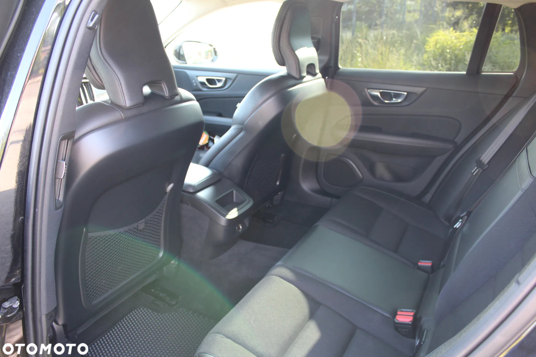 Volvo V60 D3 Momentum - 12