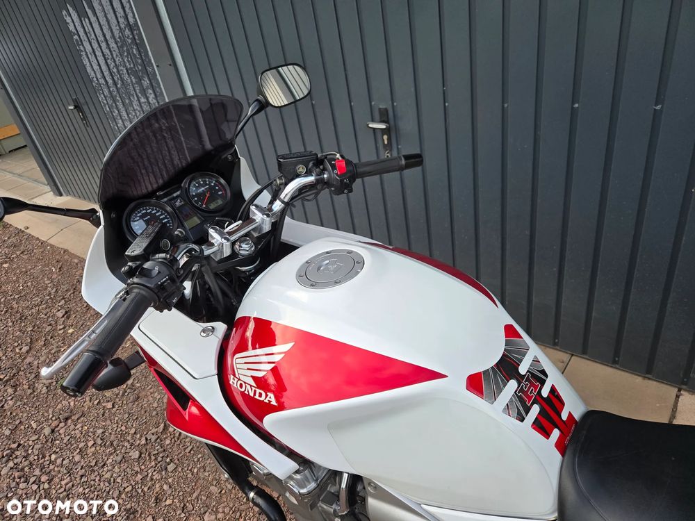 Honda CB - 19