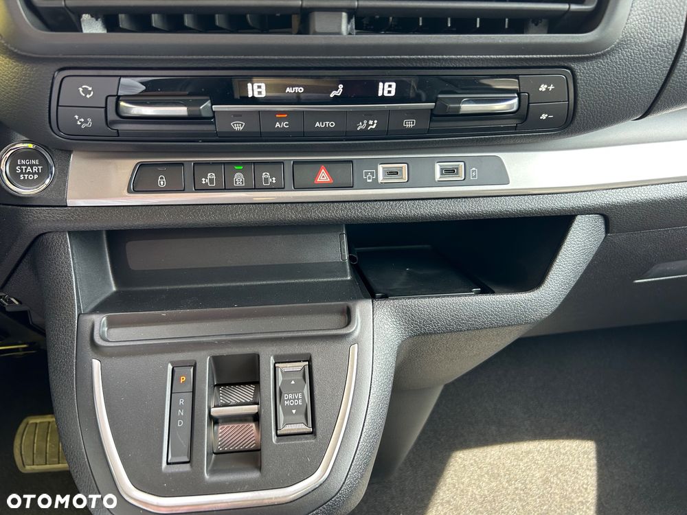 Opel Zafira 2.2 Diesel XL Business VIP - 38