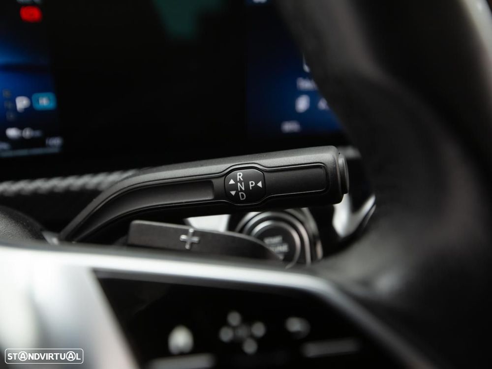 Mercedes-Benz A 250 e - 18