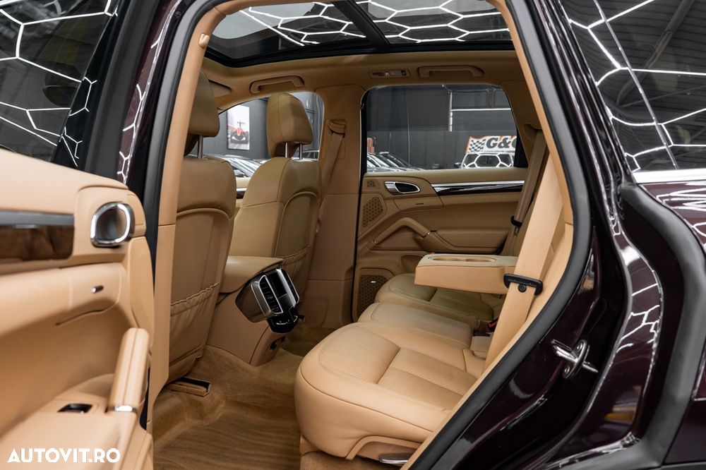 Porsche Cayenne S Tiptronic S - 19