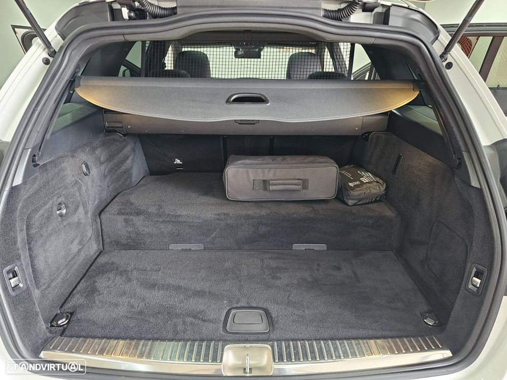 Mercedes-Benz C 300 de T 9G-TRONIC AMG Line - 22