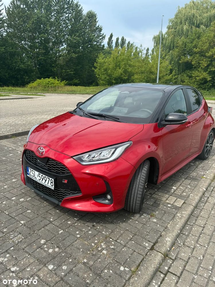 Toyota Yaris Hybrid 1.5 GR Sport - 3