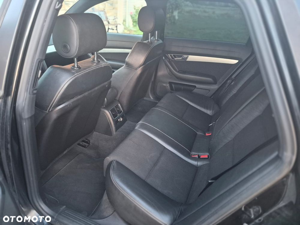 Audi A6 Avant - 15