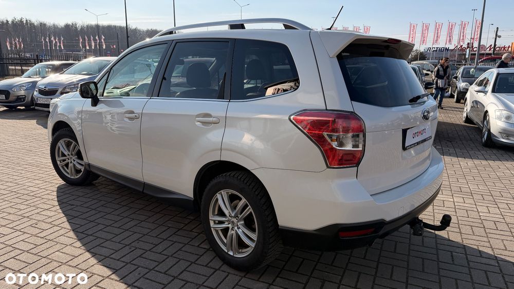 Subaru Forester 2.0XT Lineartronic Platinum - 36