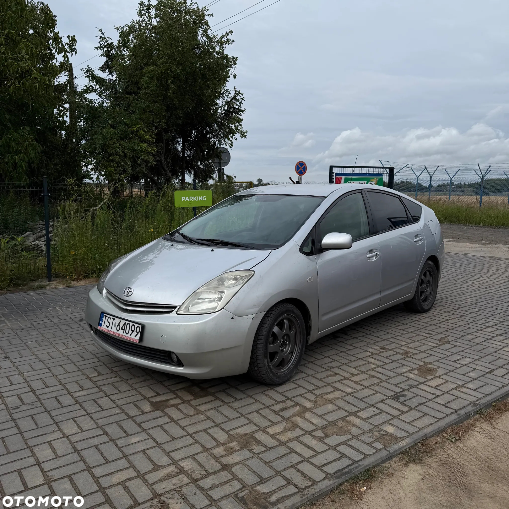 Toyota Prius 1.5 VVT-i Prestige - 2