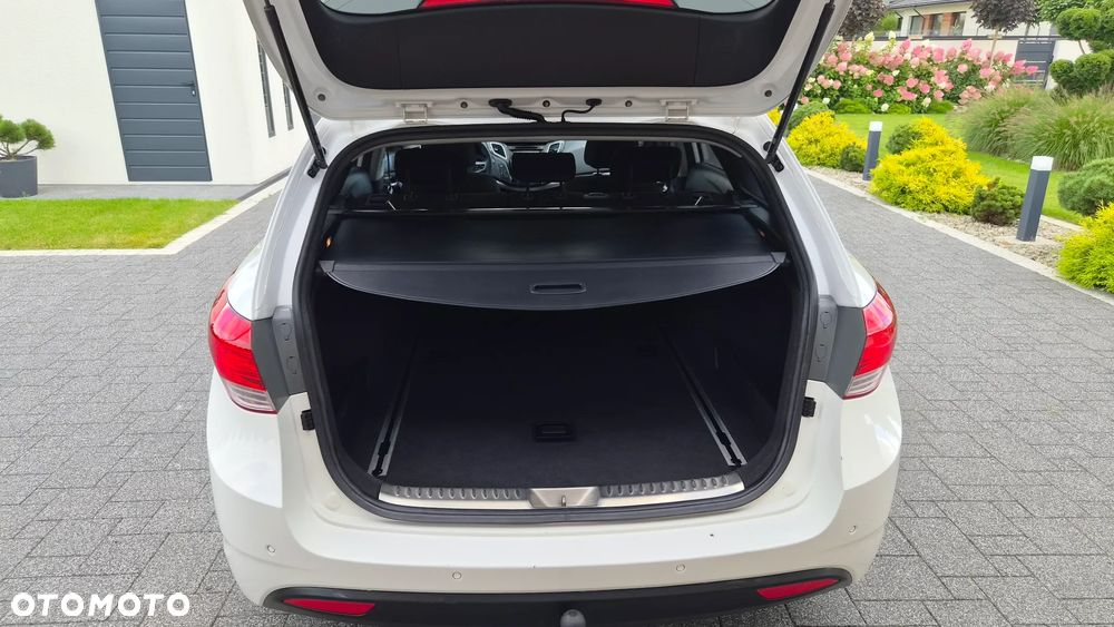 Hyundai i40 2.0 Premium - 35