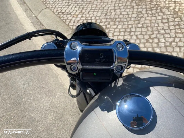 Harley-Davidson Softail BREAKOUT 114 - 18