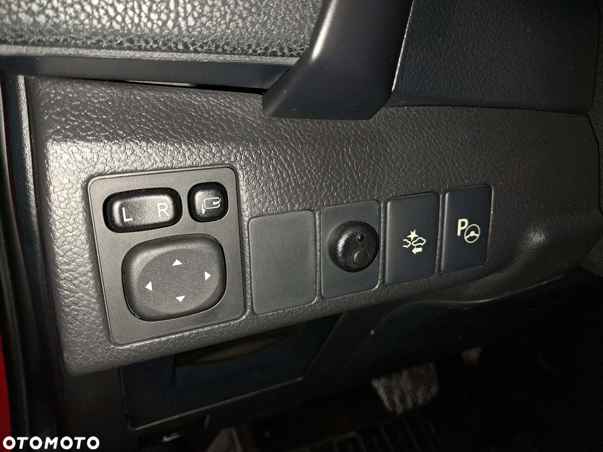 Toyota Auris Hybrid 135 Prestige - 14