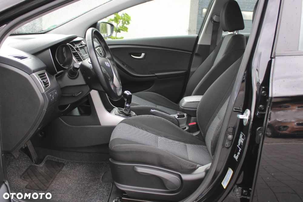 Hyundai i30 - 17