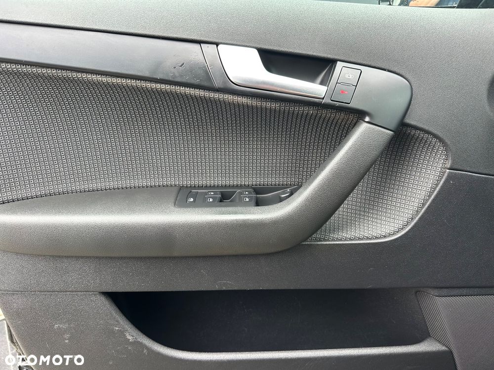 Audi A3 Sportback 1.6 Ambition - 13