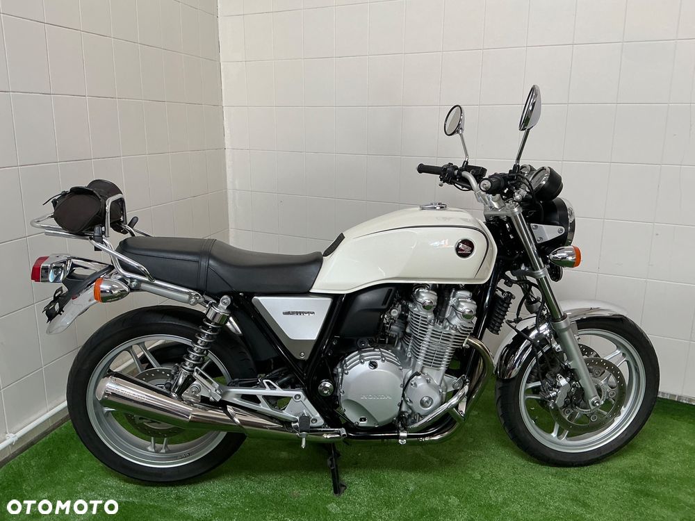 Honda CB - 14