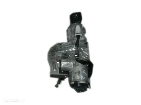 STACYJKA KLUCZYK WKŁĄDKA DRZWI AVENSIS II T25 - 1