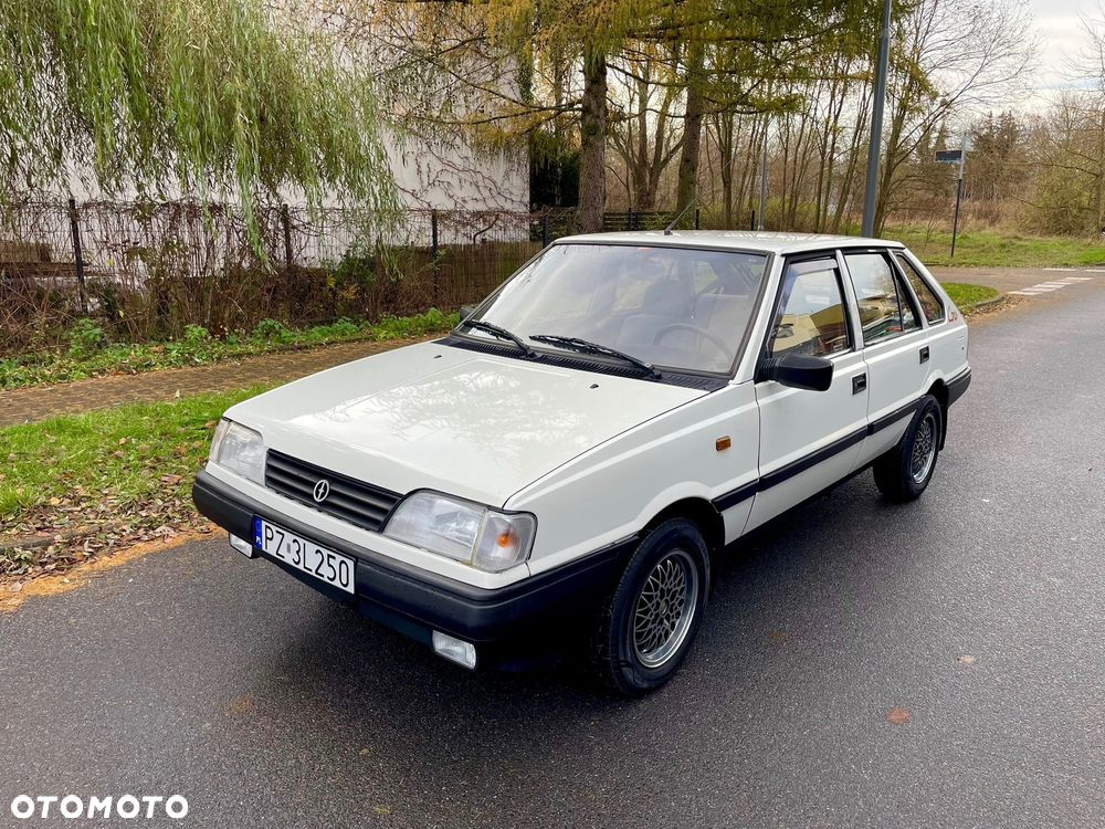 Polonez Caro - 4