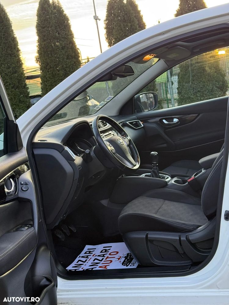 Nissan Qashqai 1.6 DCI N-Connecta - 11